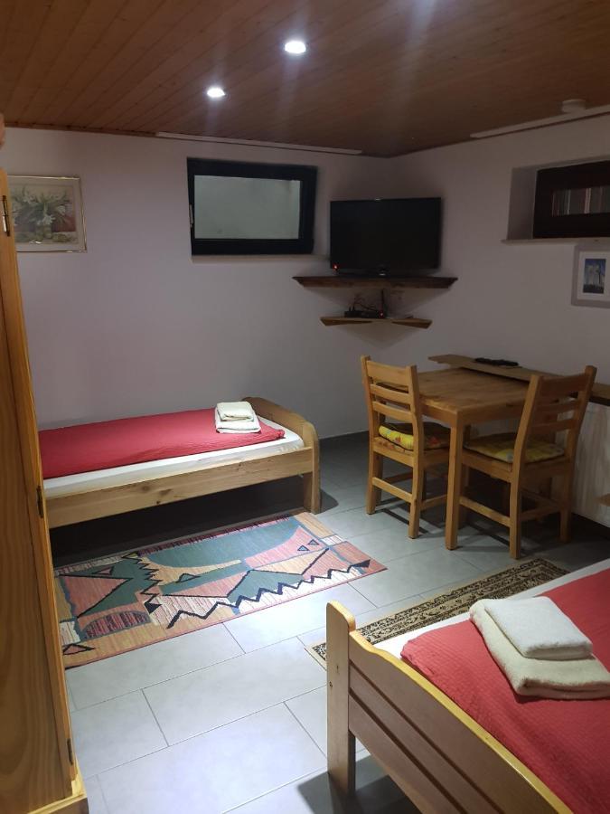 Gaestehaus Terrana Wathlingen Bagian luar foto
