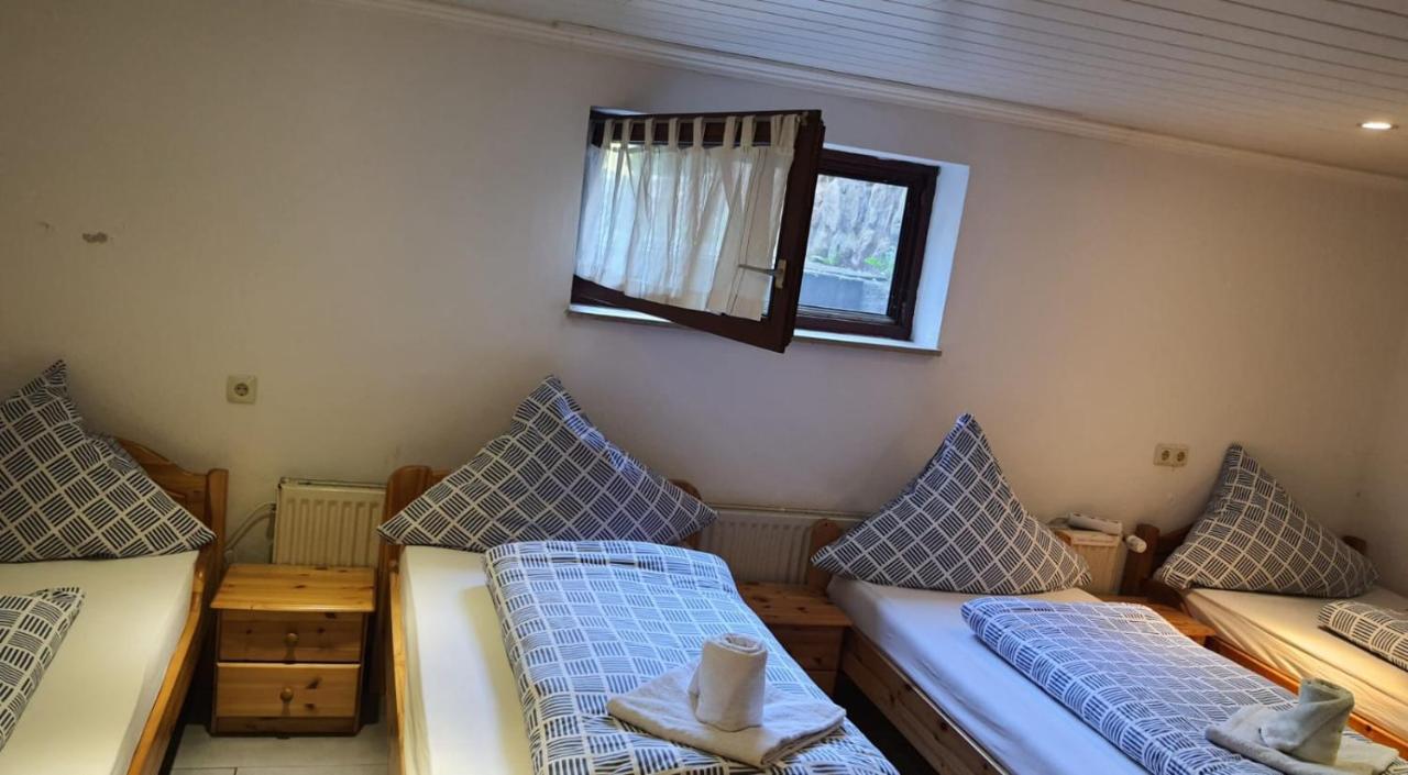 Gaestehaus Terrana Wathlingen Bagian luar foto