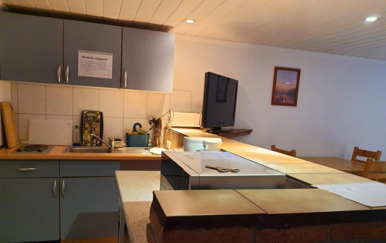 Gaestehaus Terrana Wathlingen Bagian luar foto
